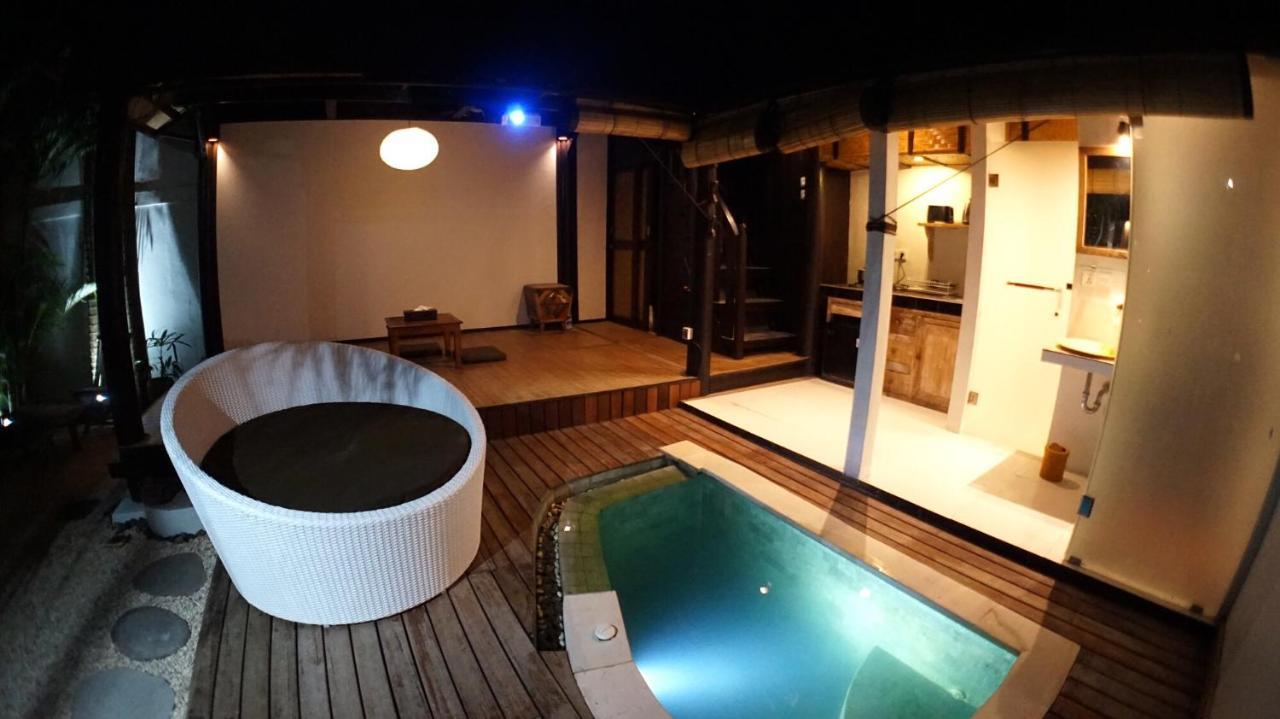 Promo! Private Vacation Rentals Villa, 2 Pools,4 Bedrooms,4 Bathrooms, Bali Seminyak Eksteriør billede