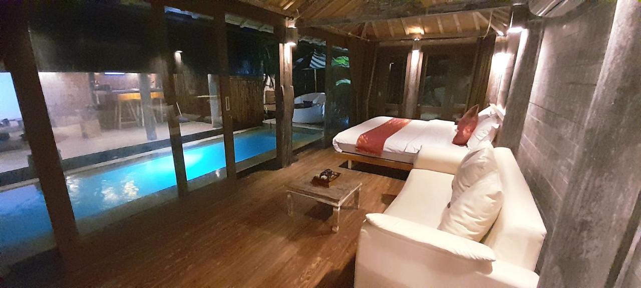 Promo! Private Vacation Rentals Villa, 2 Pools,4 Bedrooms,4 Bathrooms, Bali Seminyak Eksteriør billede